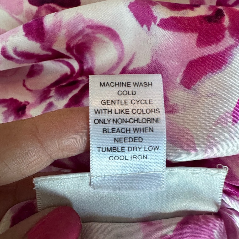 Morgan Taylor intimates Floral Satin Robe - Picture 6 of 6